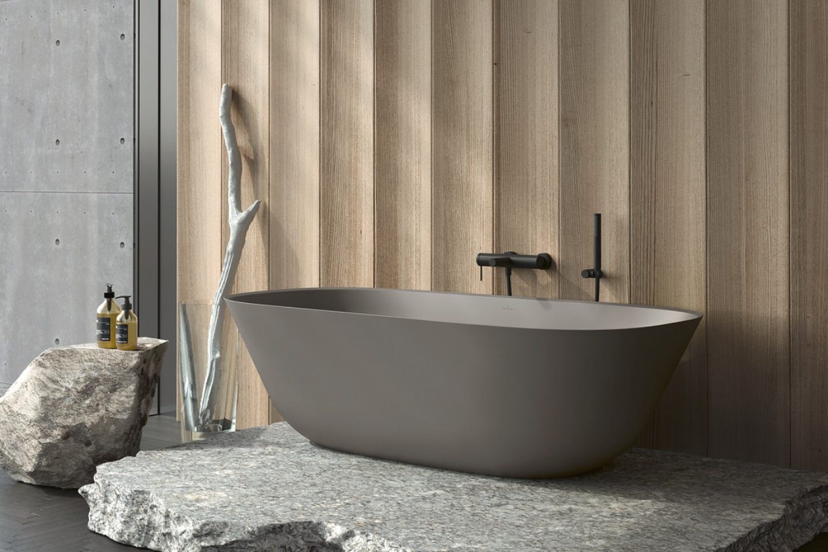 grey bath in nature-inspired scheme